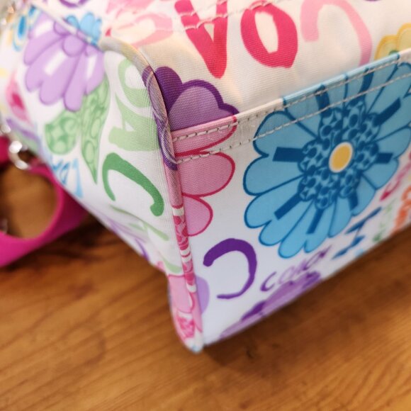 Like New Coach Floral Nylon Diaper Bag Crossbody Purse Xl - Picture 10 of 14